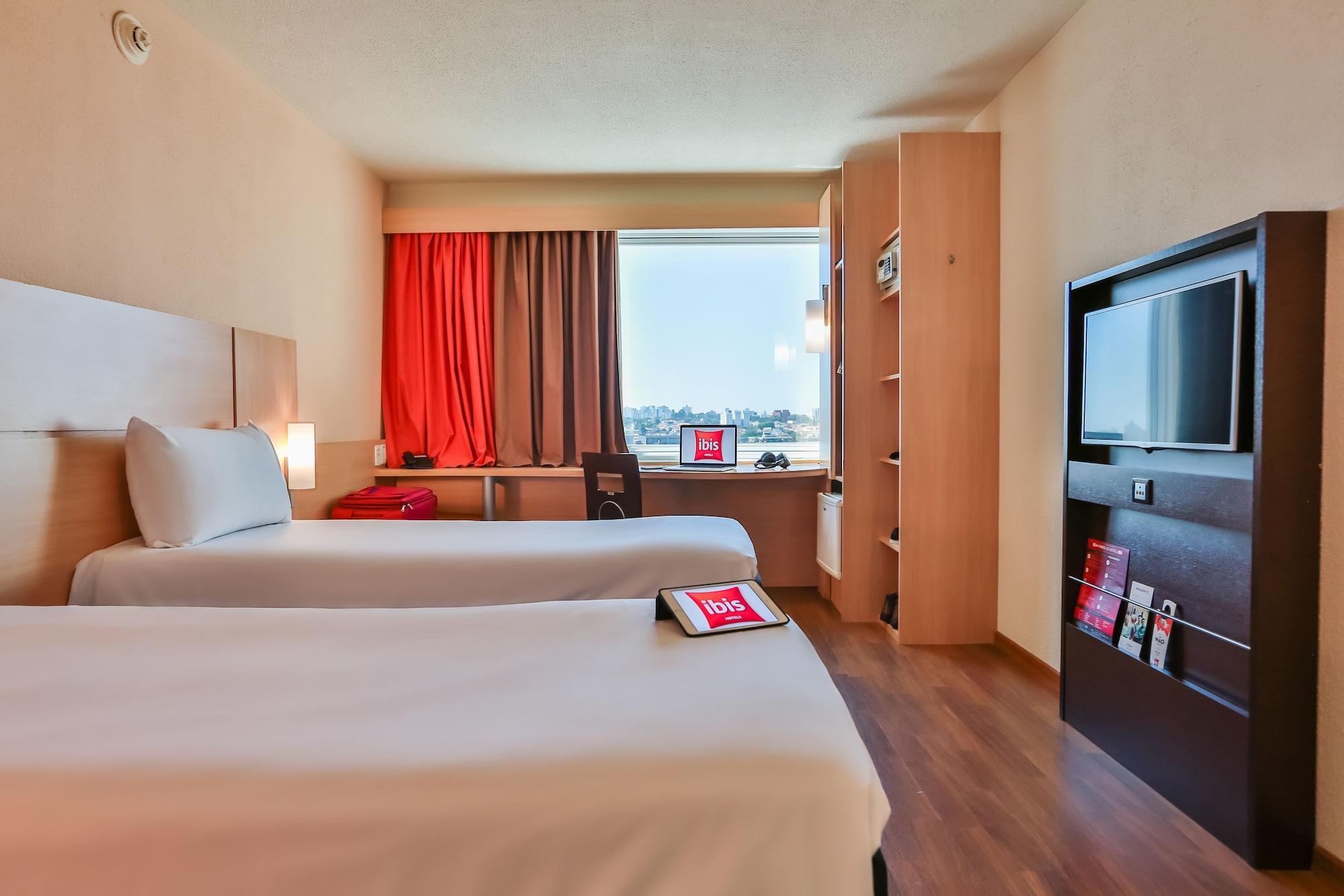 酒店 Ibis Congonhas 3*